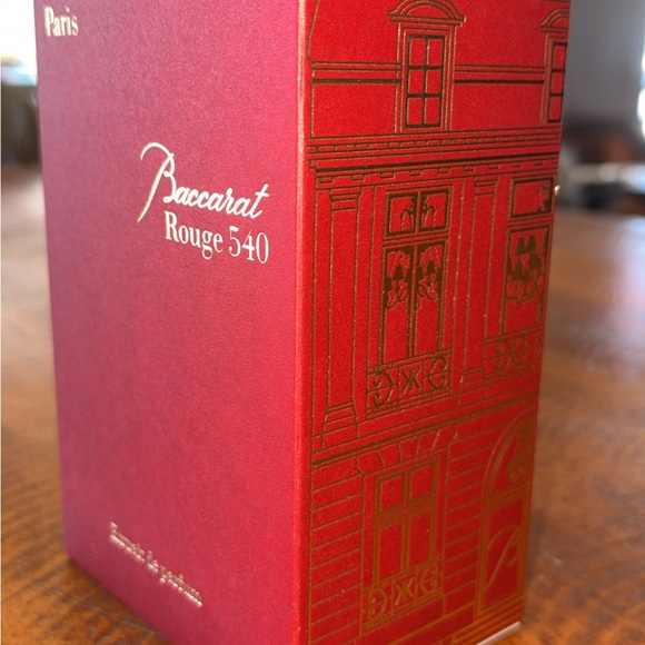 Baccarat Rouge 540 Extrait with Gold Lettering - Picture 5 of 7